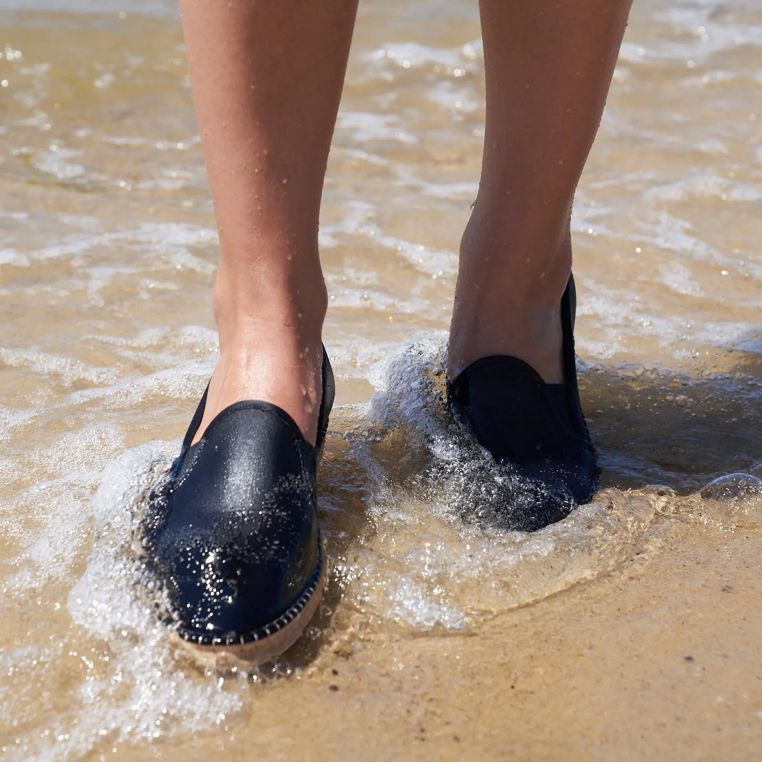 BLACK - WOMENS MARINER SLIP-ON Sea Star Beachwear